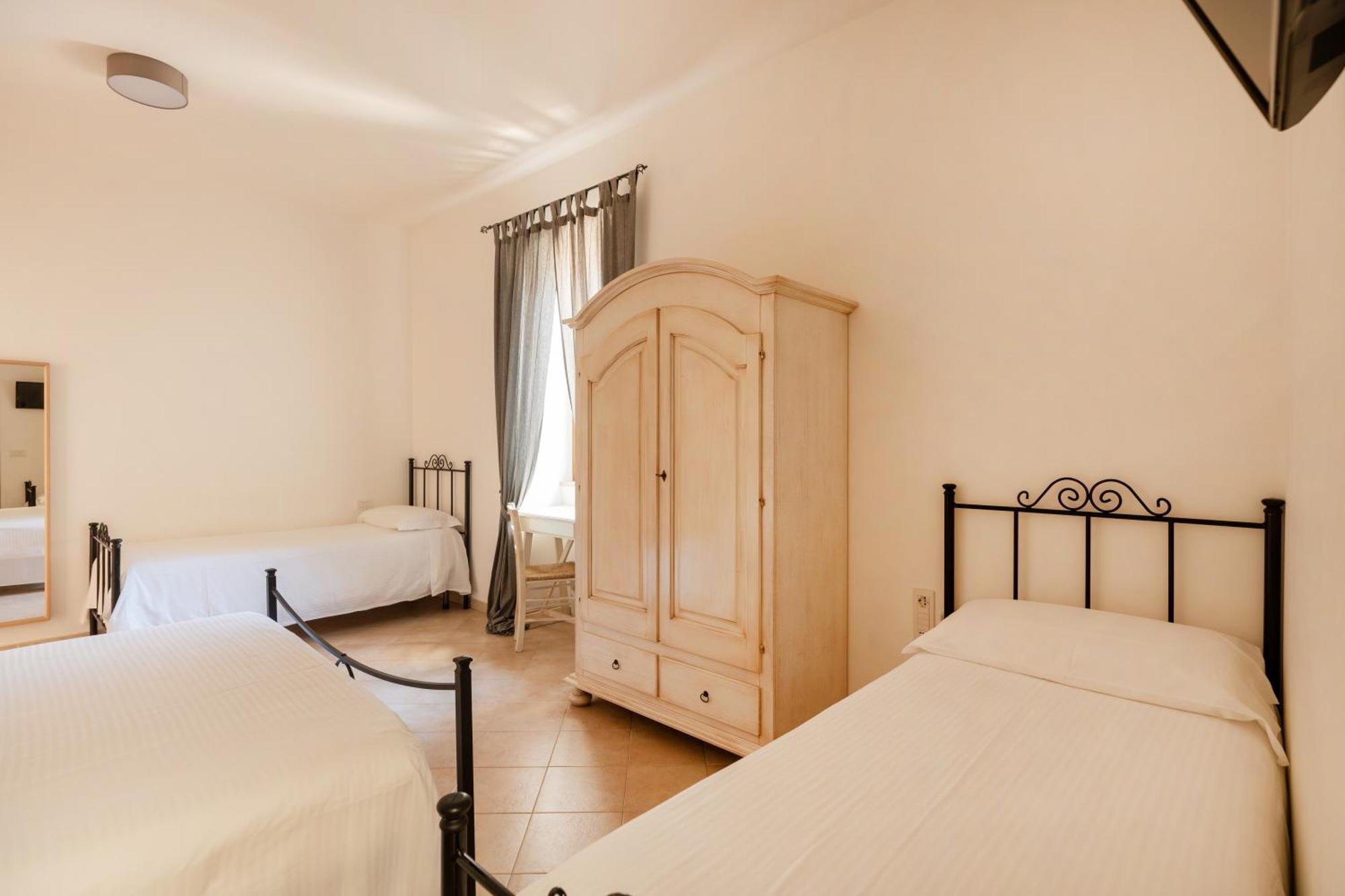 Palazzo De Luca By Apulia Hospitality Bed & Breakfast Fasano